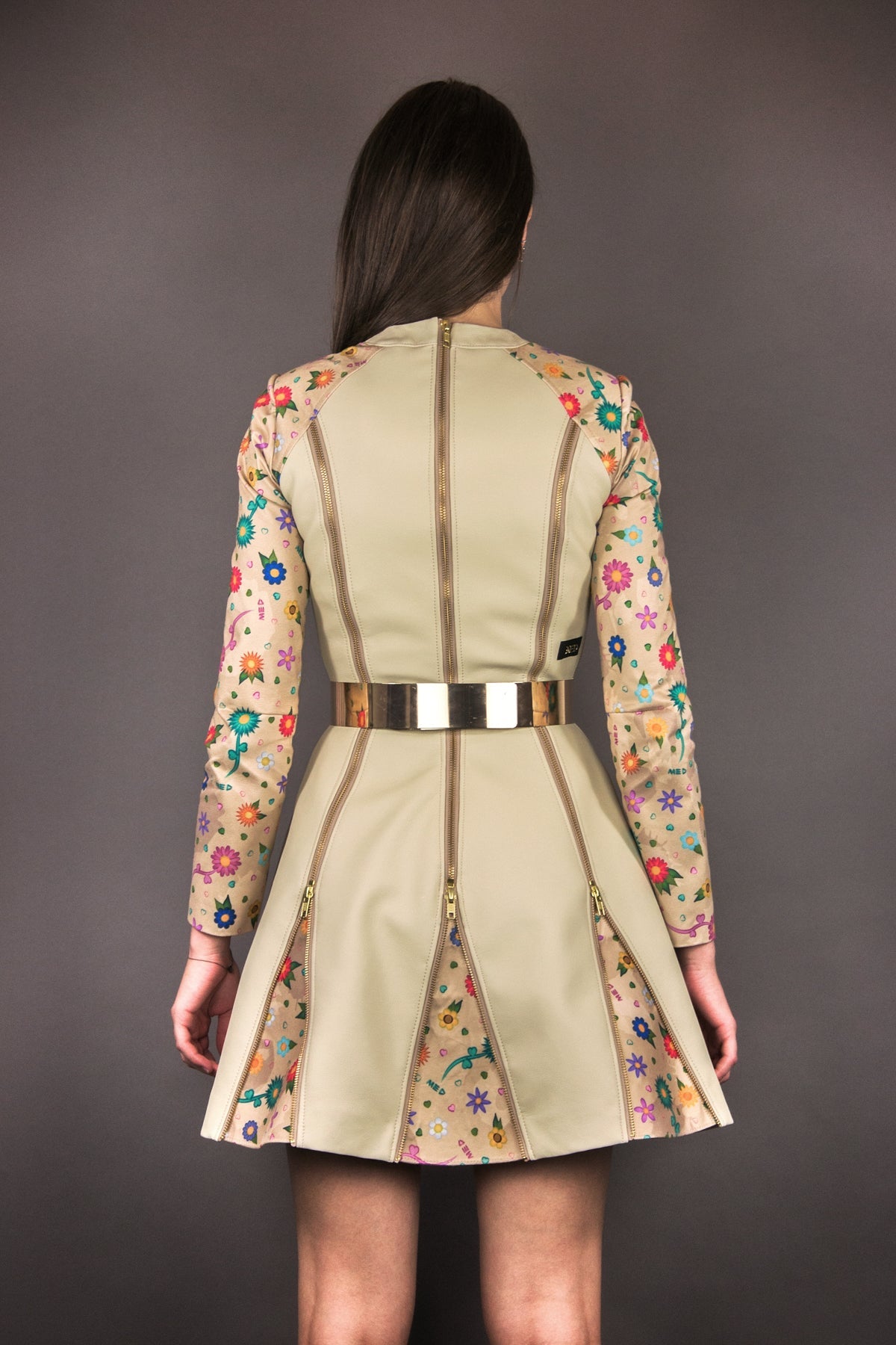 Biker Kleid mit Zipps und Godets "FLOWERS" - beige - Manuel Essl Design