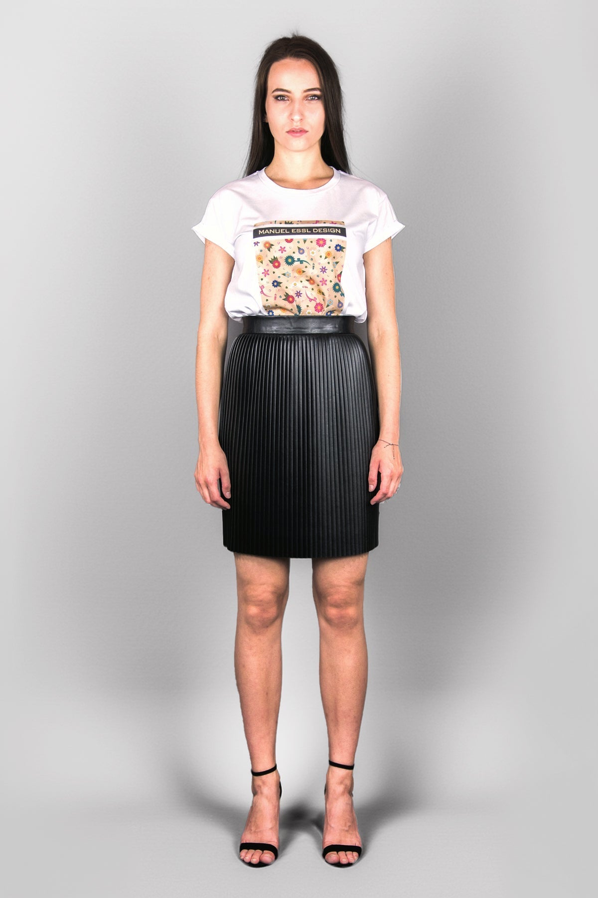 Gerader Plissee - Rock aus veganem Lederimitat - schwarz - Manuel Essl Design