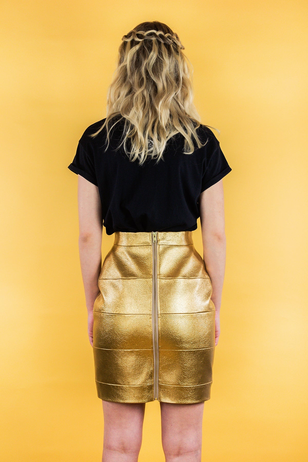 Bahnen - Rock aus veganem Lederimitat "SPACE" - gold - Manuel Essl Design