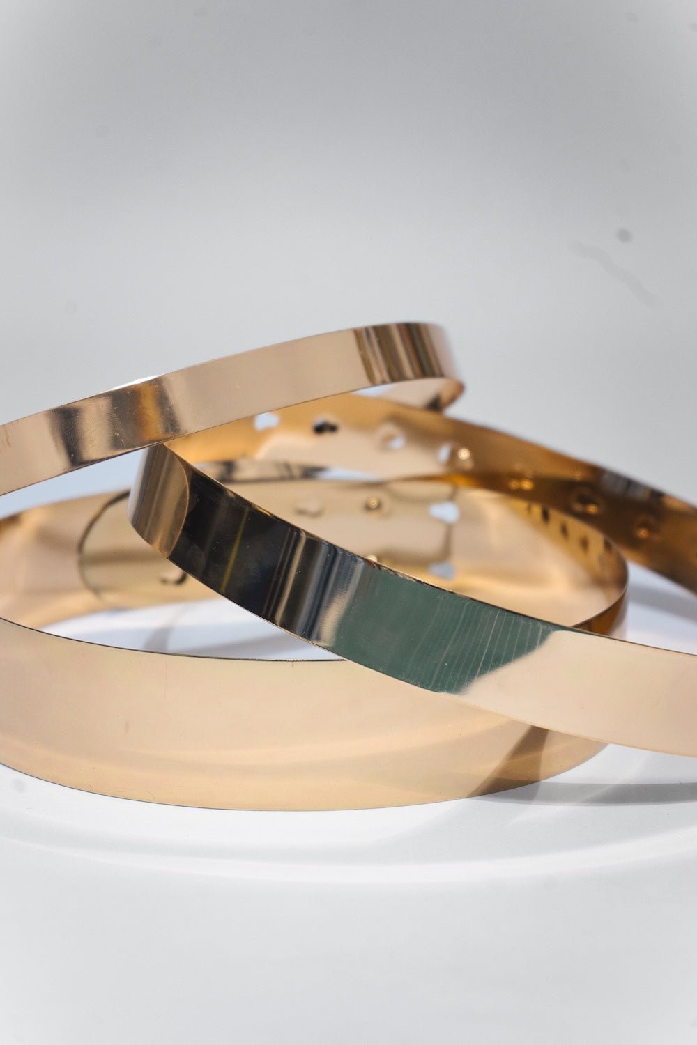 Verstellbarer Taillengürtel aus Metall - gold - Manuel Essl Design
