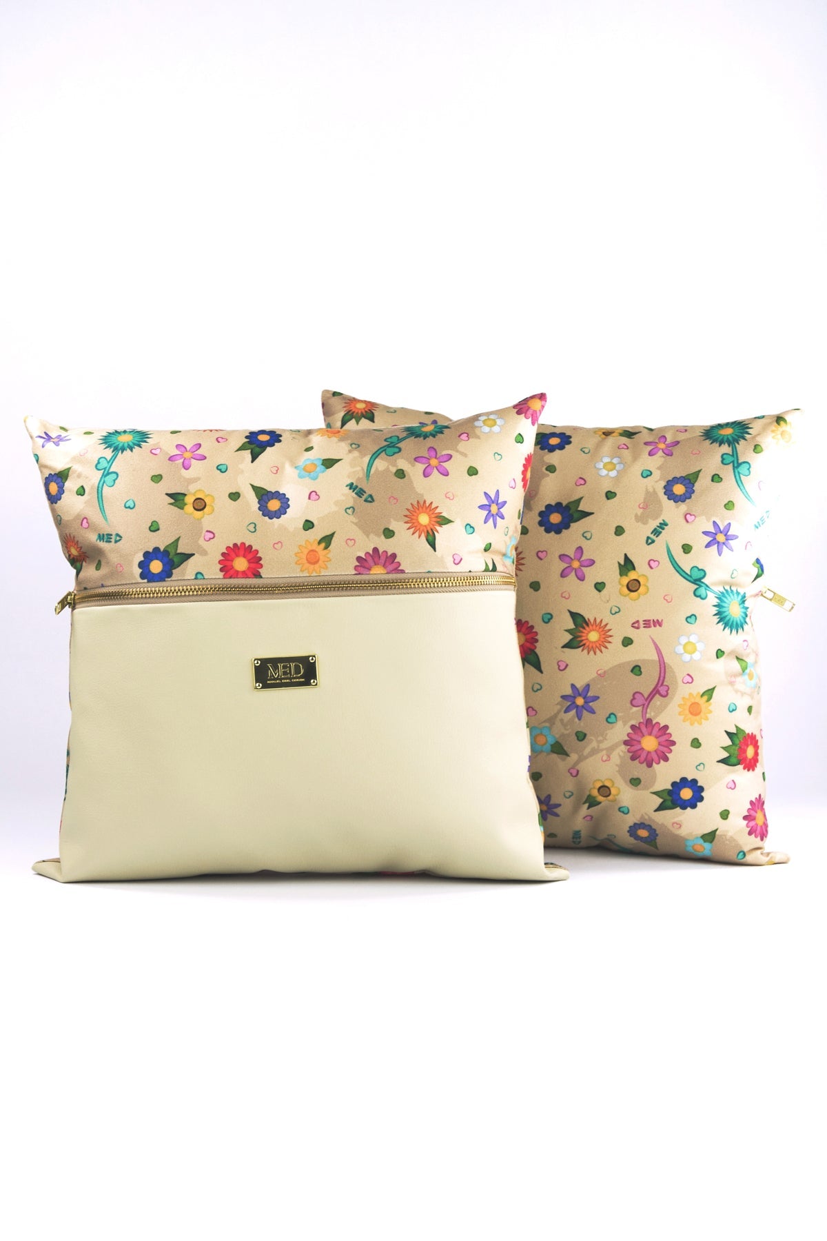 handgemachter Polster "FLOWERS" - beige - Manuel Essl Design