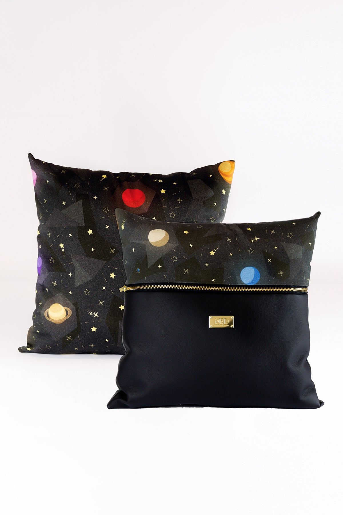 handgemachter Polster "SPACE" - schwarz - Manuel Essl Design