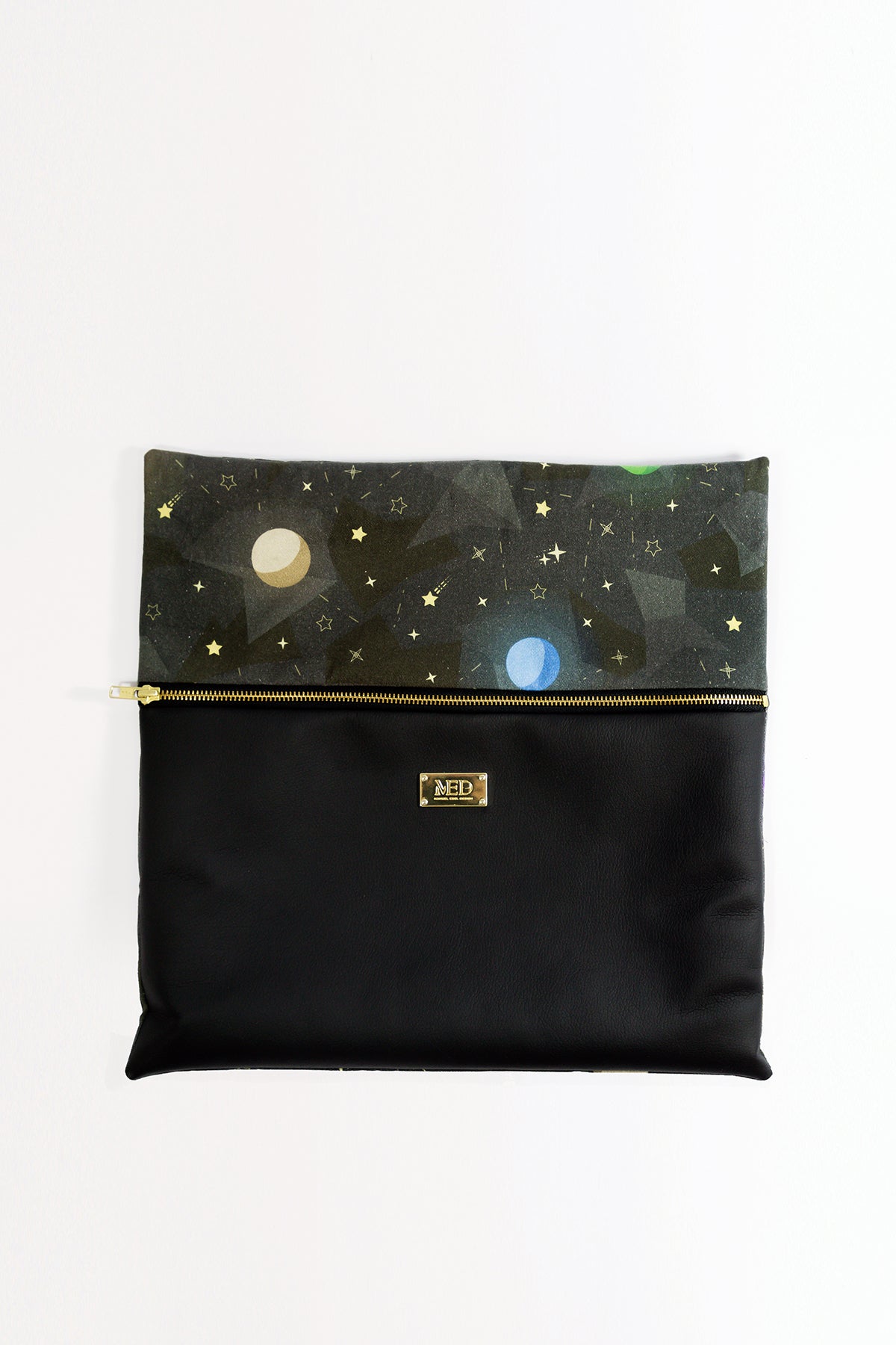 handgemachter Polster "SPACE" - schwarz - Manuel Essl Design