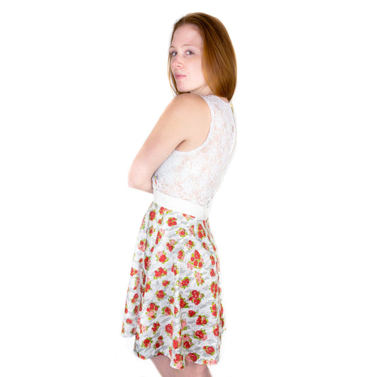 Mini Skater Kleid aus Satin mit Details aus Spitze "ROSES" - weiß - Manuel Essl Design