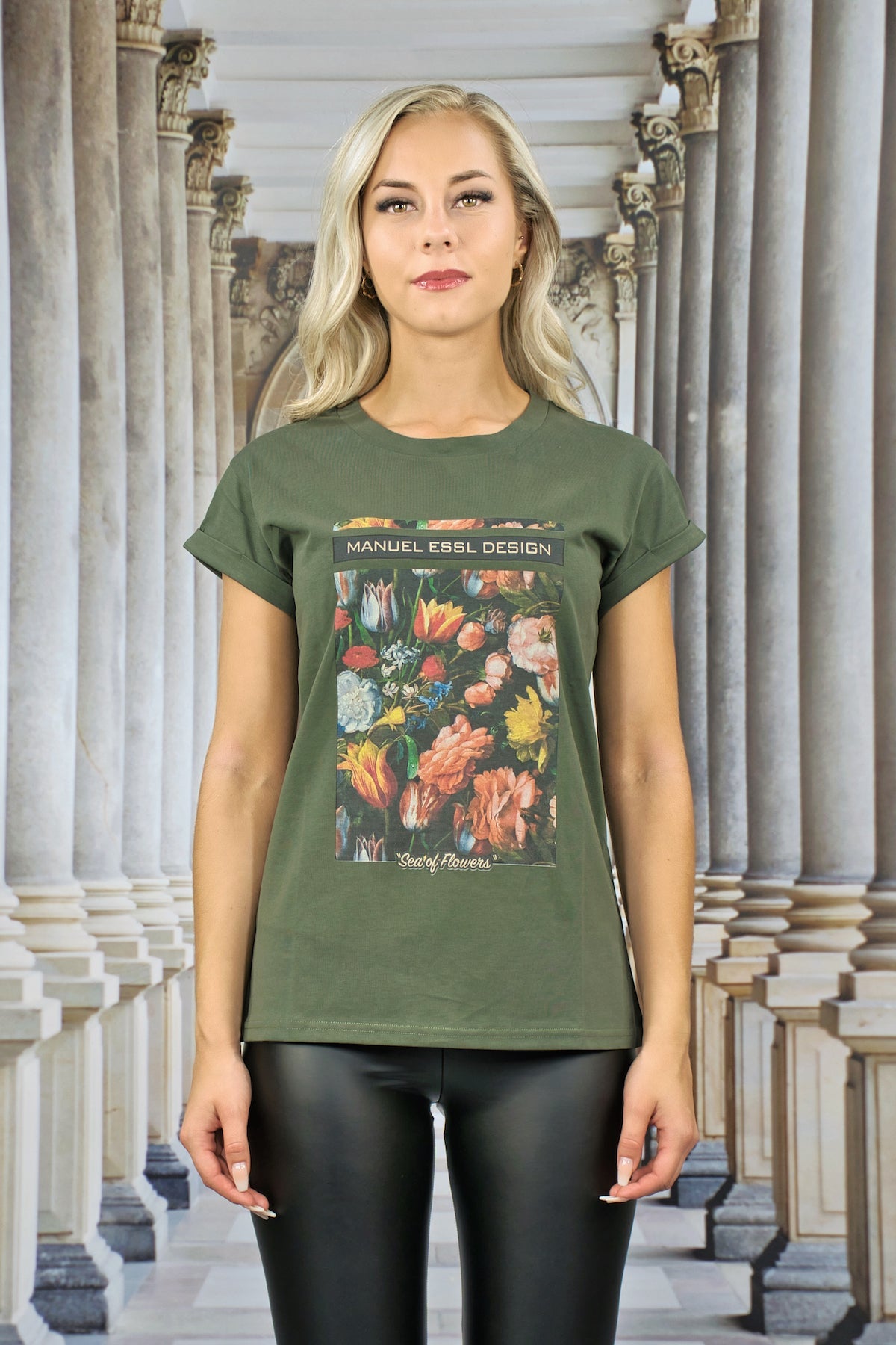 T-Shirt "SEA OF FLOWERS" - oliv - Manuel Essl Design
